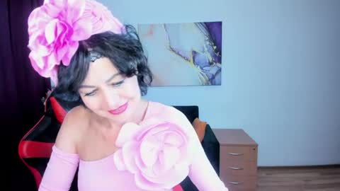 Snapshot of silvia_wallec chatting on July 20, 10:39 am Silvia Wallec online show from July 20, 10:39 am