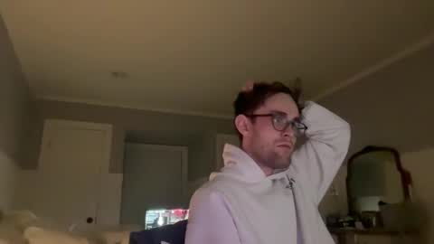 Snapshot of simguy21 chatting on December 15, 9:13 am Mason D online show from December 15, 9:13 am