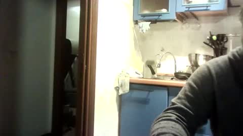 Snapshot of simodav chatting on February 26, 5:56 pm simodav online show from February 26, 5:56 pm