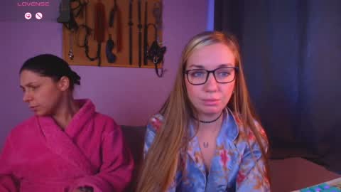 simona_moonshine online show from April 10, 9:25 am