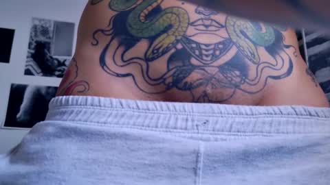 Snapshot of simone_4201 chatting on September 25, 5:27 pm Sim. online show from September 25, 5:27 pm