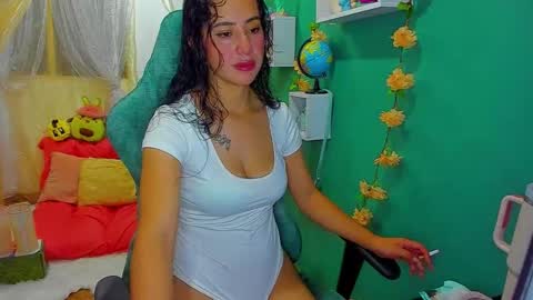 Simon Simpson          Modelo Independiente online show from March 14, 11:54 pm