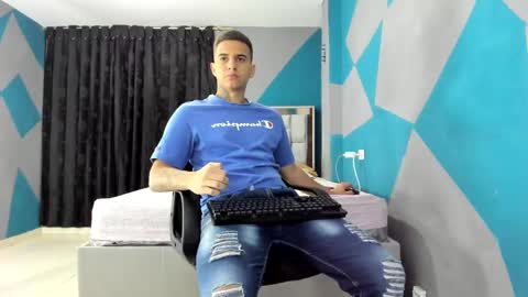 SIMON KELER online show from December 10, 1:32 am