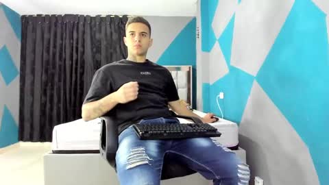 SIMON KELER online show from December 11, 3:02 am