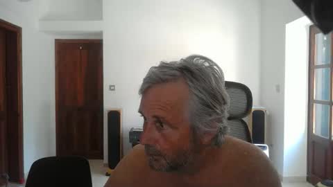 Simon online show from April 30, 1:06 pm