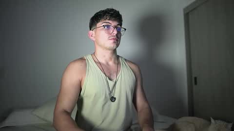 Snapshot of simoon_01 chatting on February 17, 3:58 am SIMOON online show from February 17, 3:58 am