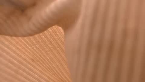 L Y N online show from March 11, 6:32 am