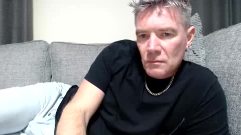 Ricky online show from November 20, 8:30 pm