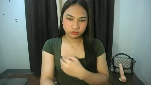 Snapshot of simply_francine chatting on June 17, 12:18 pm simply francine online show from June 17, 12:18 pm