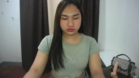 Snapshot of simply_francine chatting on July 12, 1:02 pm simply francine online show from July 12, 1:02 pm