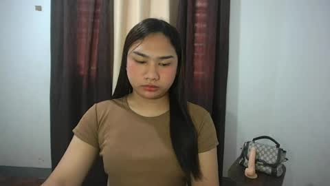 Snapshot of simply_francine chatting on July 17, 1:34 am simply francine online show from July 17, 1:34 am
