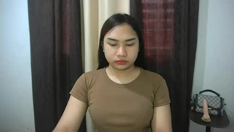Snapshot of simply_francine chatting on July 19, 3:21 am simply francine online show from July 19, 3:21 am