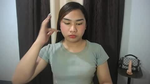 Snapshot of simply_francine chatting on July 21, 12:18 pm simply francine online show from July 21, 12:18 pm