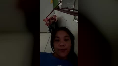 Snapshot of simplykim4u chatting on April 13, 2:39 am simplykim4u online show from April 13, 2:39 am