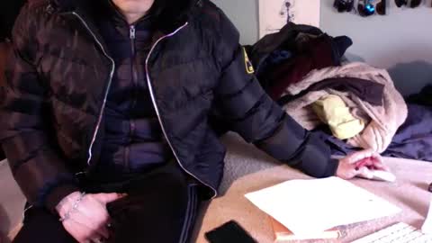 simplyminded online show from March 30, 9:10 am