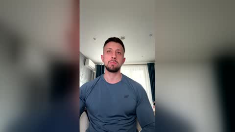 simule online show from January 15, 11:15 am