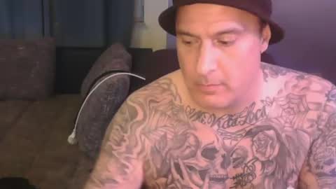 sinalco1975 online show from November 7, 4:56 am