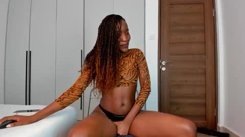 sincerre9_tara online show from November 6, 8:15 am