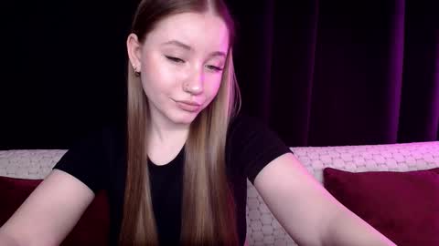 Snapshot of sindiwatsoon chatting on January 28, 1:59 pm Sindi online show from January 28, 1:59 pm