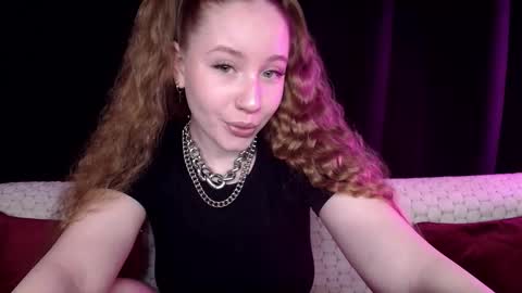 Snapshot of sindiwatsoon chatting on February 28, 3:15 pm Sindi online show from February 28, 3:15 pm