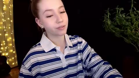 Snapshot of sindiwatsoon chatting on September 26, 12:53 pm Sindi online show from September 26, 12:53 pm