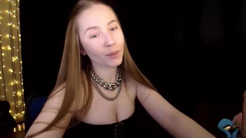 Sindi online show from February 19, 7:10 pm