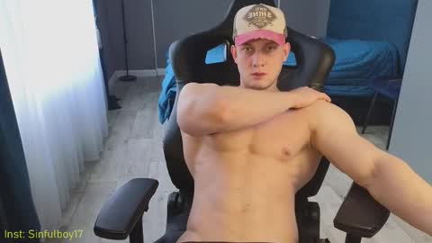 Richard online show from March 3, 9:26 am