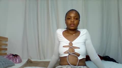 Ebony Vixen online show from May 27, 9:01 pm