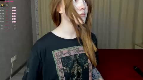 Ivy online show from June 20, 10:18 am