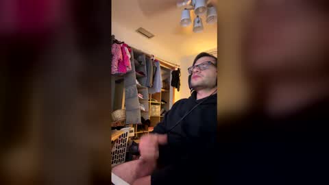 singholedad online show from April 21, 4:19 am