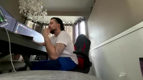 YungNSingleDaddy online show from February 12, 9:11 pm