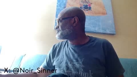 My Name Is..............................John online show from March 4, 5:08 pm