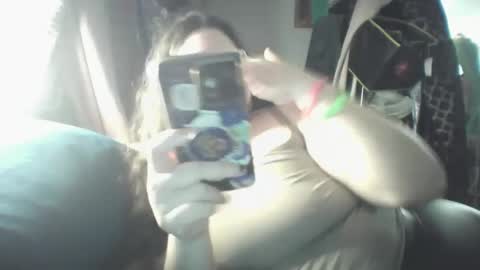 Snapshot of siofra chatting on February 17, 11:09 pm Siofra online show from February 17, 11:09 pm