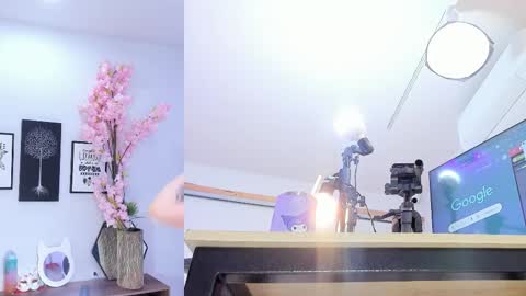 Snapshot of siouxsie_cenobite chatting on February 19, 10:55 am Siouxsie online show from February 19, 10:55 am