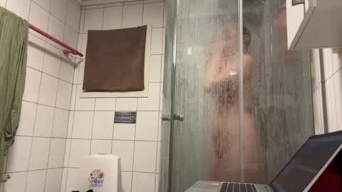 Sir Bacchus  Miss Essre online show from January 7, 5:15 pm