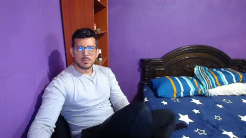 Snapshot of sir_anderssen chatting on April 10, 4:01 pm Sir. Anderssen online show from April 10, 4:01 pm