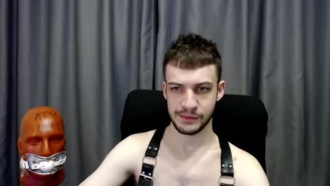 Sir Damien online show from December 21, 3:02 am