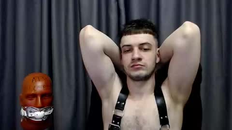 Snapshot of sir_damien chatting on March 18, 8:45 pm Sir Damien online show from March 18, 8:45 pm