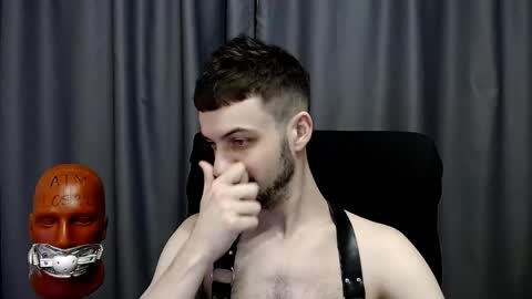 Snapshot of sir_damien chatting on March 24, 10:04 pm Sir Damien online show from March 24, 10:04 pm