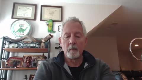 Snapshot of sir_lust_alot chatting on March 2, 3:48 pm Don Roberto online show from March 2, 3:48 pm