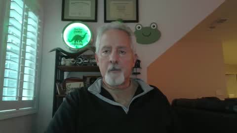 Snapshot of sir_lust_alot chatting on October 12, 9:36 pm Don Roberto online show from October 12, 9:36 pm