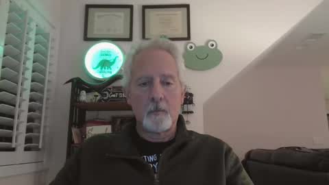 Snapshot of sir_lust_alot chatting on November 3, 11:26 pm Don Roberto online show from November 3, 11:26 pm