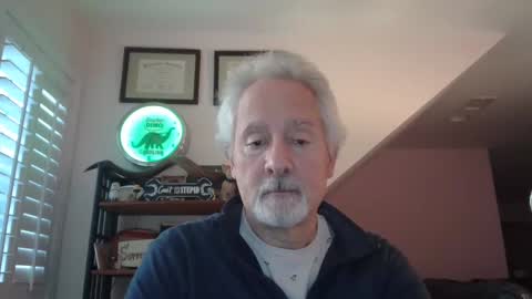 Snapshot of sir_lust_alot chatting on November 23, 12:16 pm Don Roberto online show from November 23, 12:16 pm