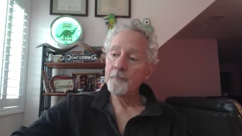 Snapshot of sir_lust_alot chatting on April 19, 11:53 am Don Roberto online show from April 19, 11:53 am