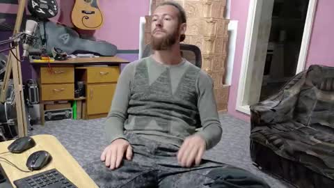 I am The Fourth and only Sir. Pelo online show from September 14, 5:45 pm