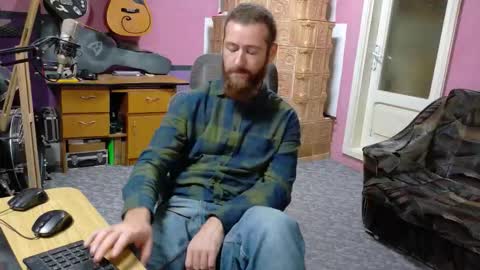 I am The Fourth and only Sir. Pelo online show from October 9, 1:20 pm