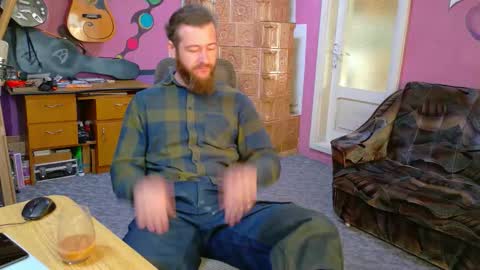 I am The Fourth and only Sir. Pelo online show from March 25, 6:08 am