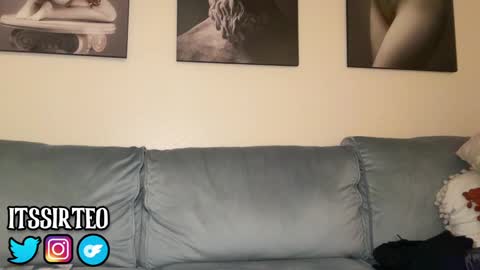 Snapshot of sir_teo chatting on December 17, 6:24 am SIR TEO online show from December 17, 6:24 am