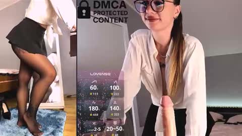 Sirena online show from December 18, 5:30 pm