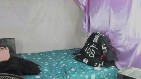 Sirena Fuentes online show from June 14, 1:25 am